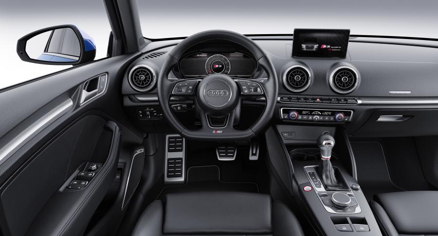 Торпедо Audi S3 Sedan (8V) 2016 года  (WW) (фото 8 из 36)